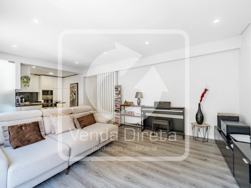 Apartamento T3 para Venda em União das Freguesias de Setúbal Foto 2