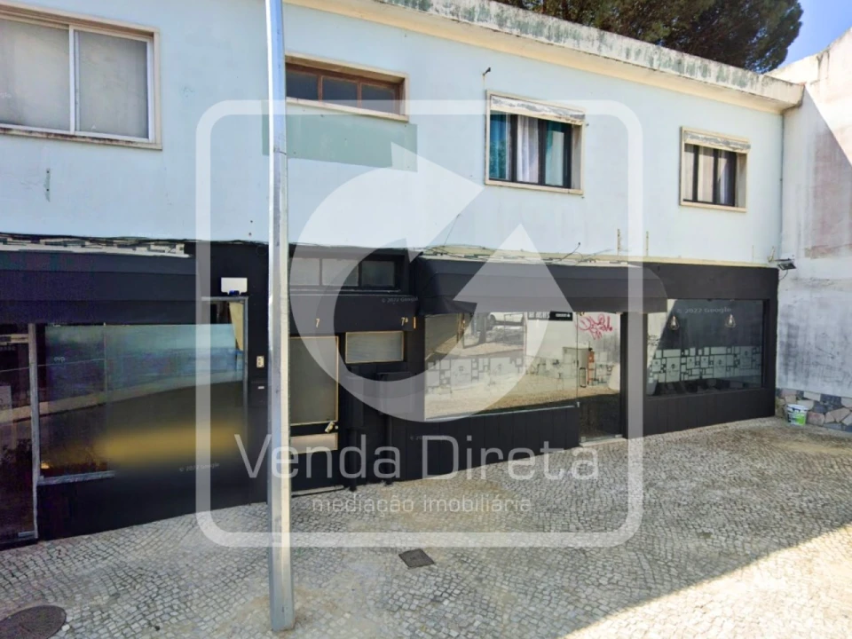 Prédio para Venda em Algueirão-Mem Martins Foto 1