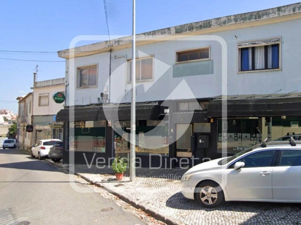 Prédio para Venda em Algueirão-Mem Martins Foto 3