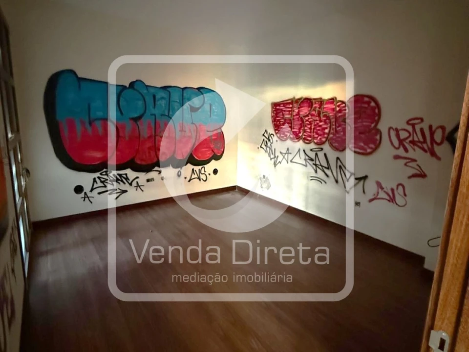 Moradia T4 para Venda em Alcabideche Foto 9