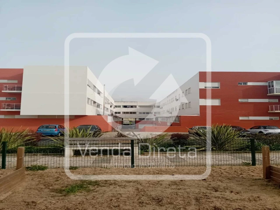 Apartamento T3 para Venda em Alhos Vedros Foto 24