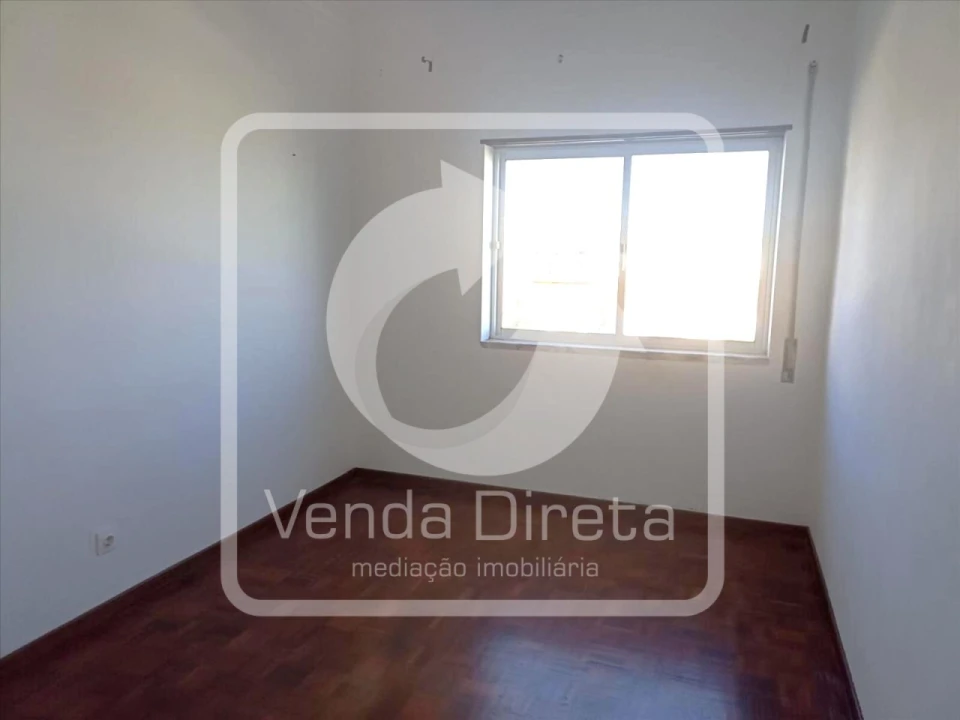 Apartamento T3 para Venda em Alhos Vedros Foto 12