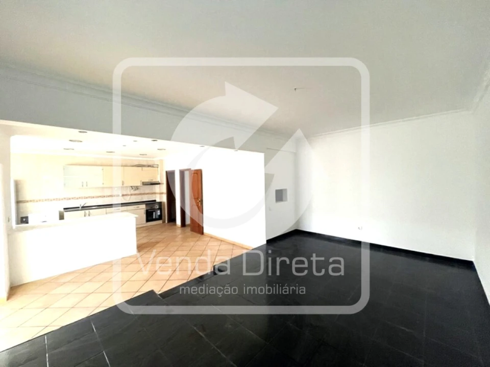 Apartamento T3 para Venda em Alhos Vedros Foto 3