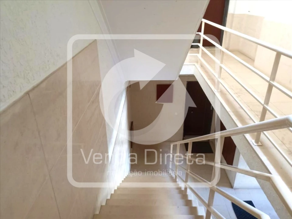Apartamento T3 para Venda em Alhos Vedros Foto 16