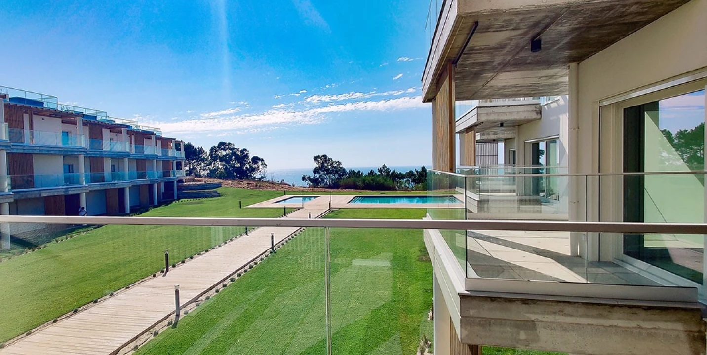 Apartamento T2 para Venda em Nazare Foto 12