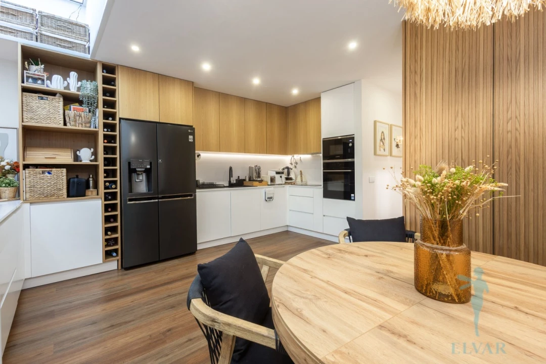 Apartamento T2 para Venda em Quarteira Foto 24