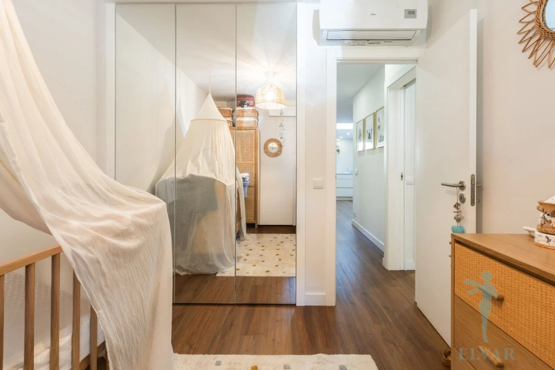 Apartamento T2 para Venda em Quarteira Foto 28