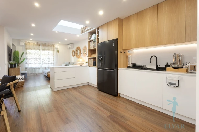 Apartamento T2 para Venda em Quarteira Foto 19