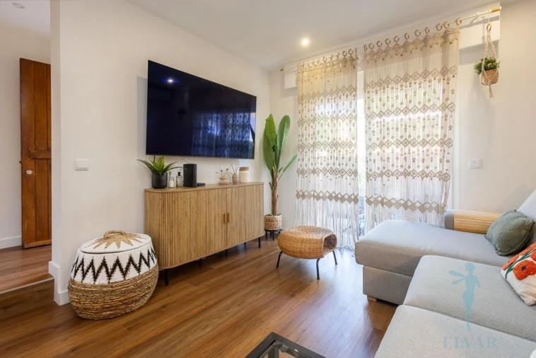 Apartamento T2 para Venda em Quarteira Foto 36