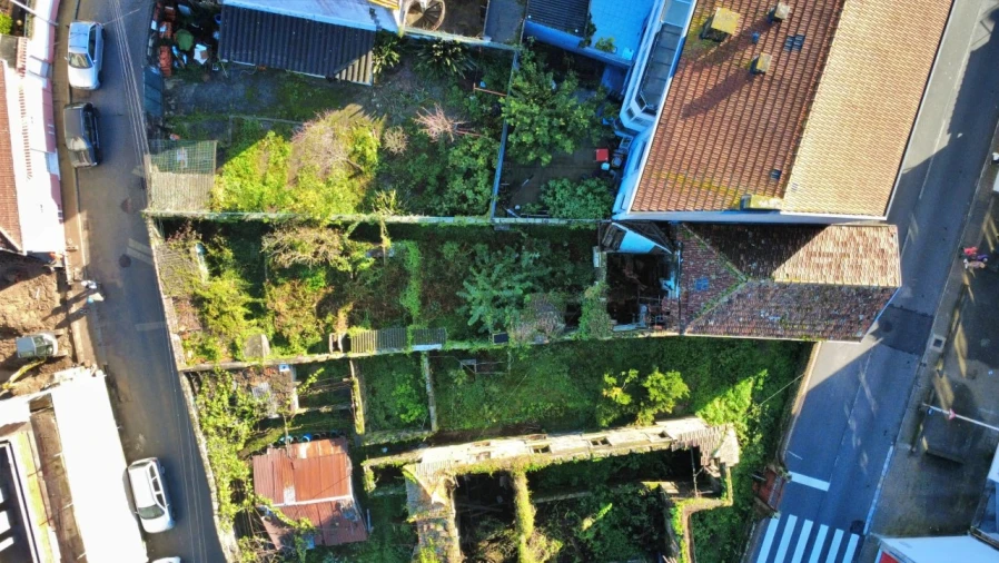 Terreno para Venda em São Mamede de Infesta e Senhora da Hora