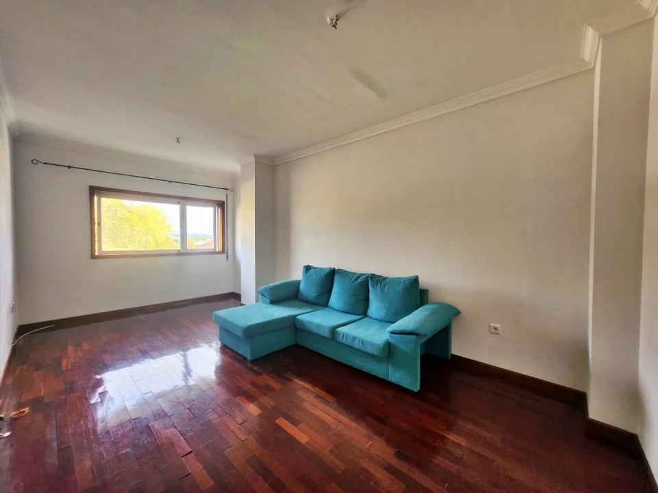 Apartamento T1 para Arrendamento em Castêlo da Maia Foto 5