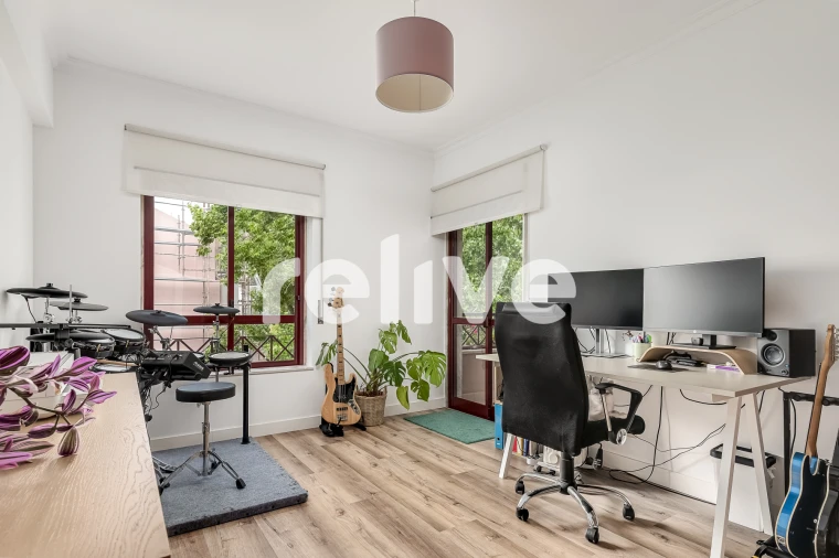 Apartamento T2 para Venda em Santa Maria e São Miguel, São Martinho, São Pedro Penaferrim Foto 22