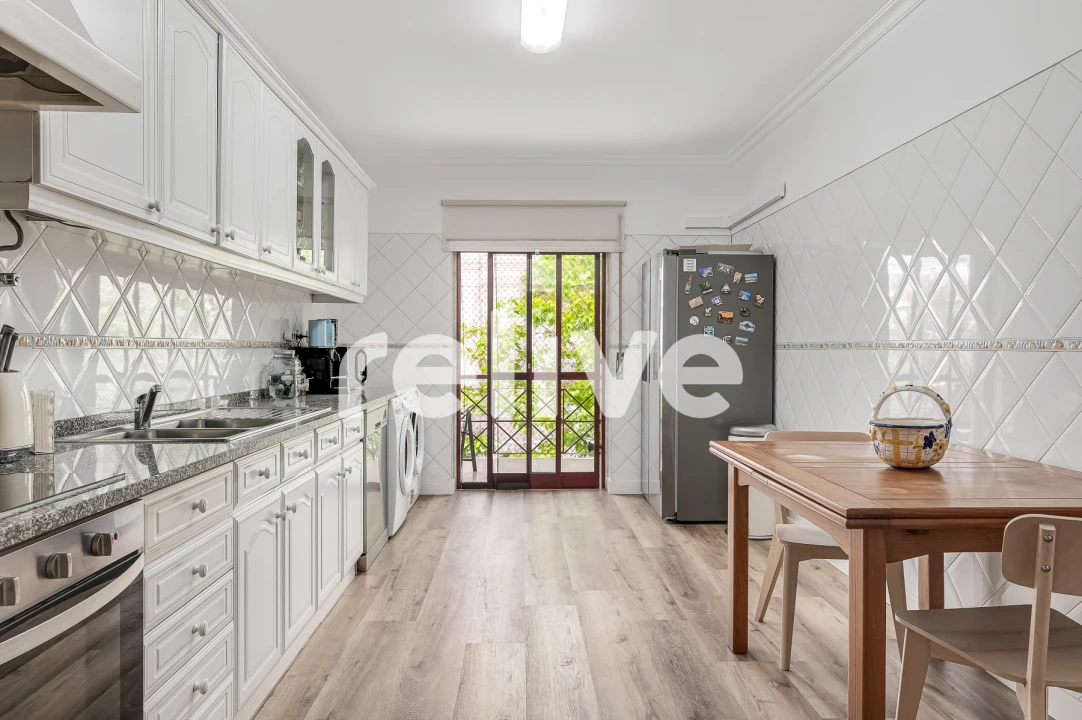 Apartamento T2 para Venda em Santa Maria e São Miguel, São Martinho, São Pedro Penaferrim Foto 8