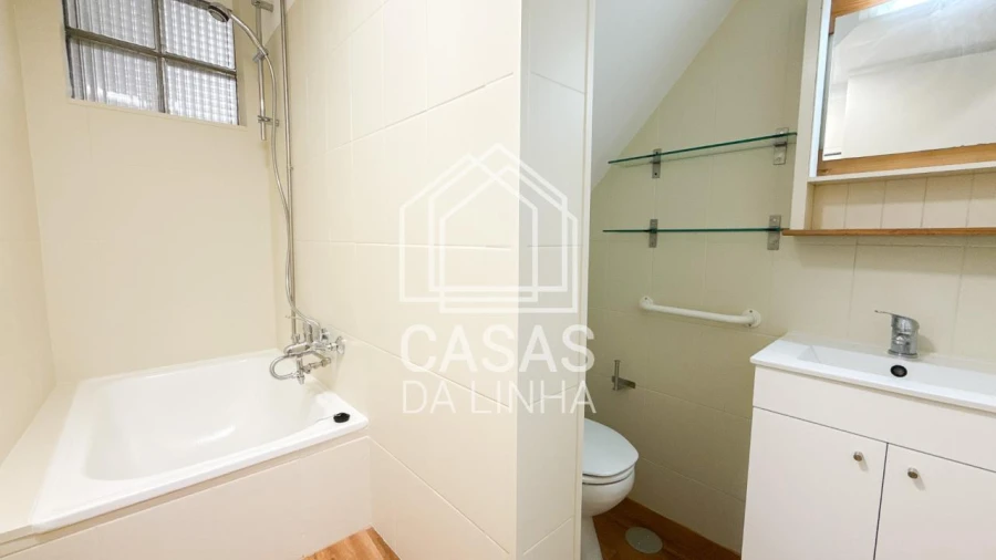 Apartamento T1 para Venda em Estrela Foto 3