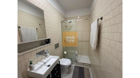 Apartamento T1 para Venda em Cedofeita, Santo Ildefonso, Sé, Miragaia, São Nicolau e Vitória