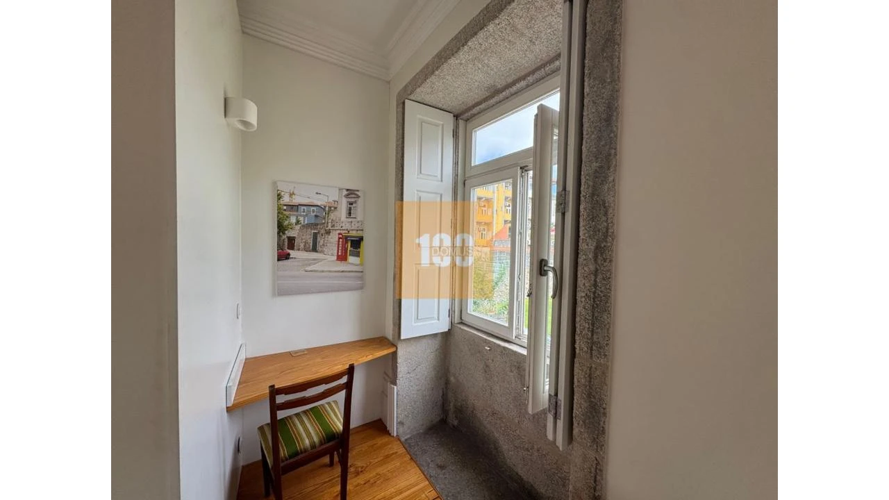 Apartamento T1 para Venda em Cedofeita, Santo Ildefonso, Sé, Miragaia, São Nicolau e Vitória Foto 4