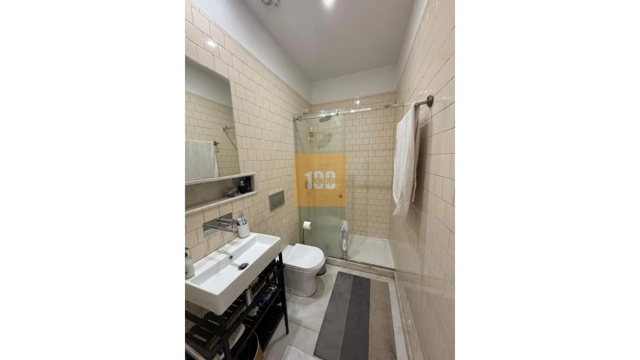 Apartamento T1 para Venda em Cedofeita, Santo Ildefonso, Sé, Miragaia, São Nicolau e Vitória Foto 14
