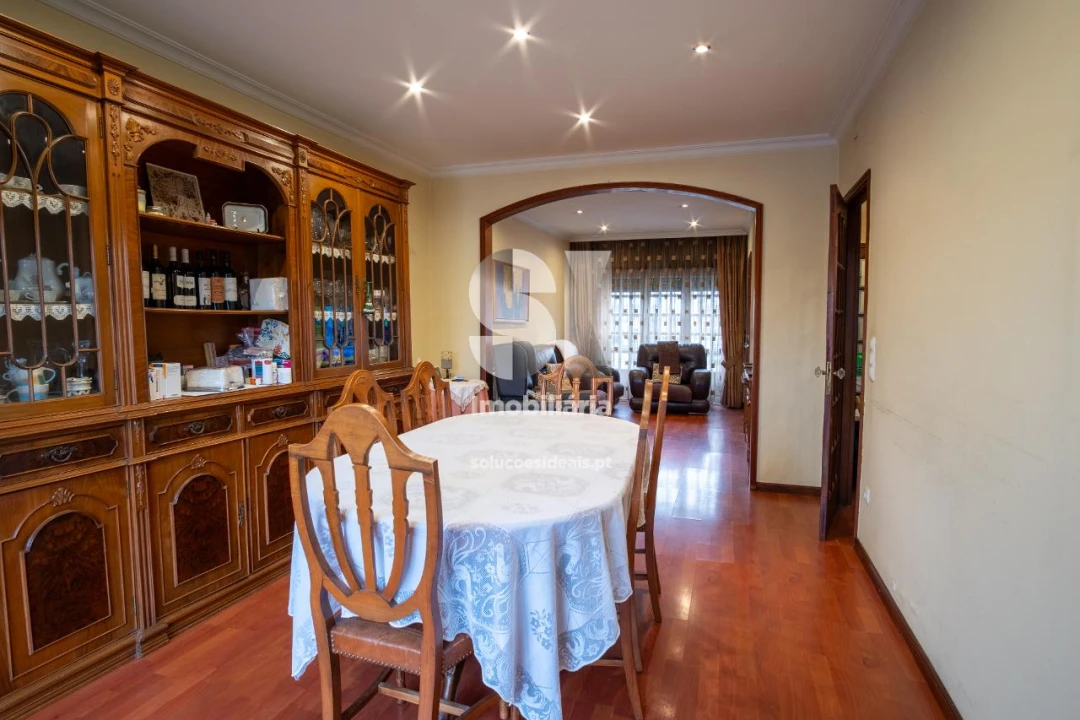 Moradia T4 para Venda em Custóias, Leça do Balio e Guifões Foto 9