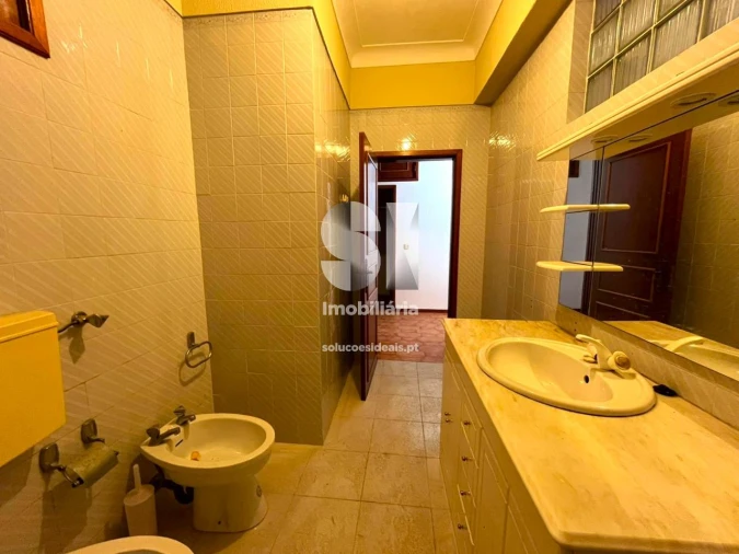 Apartamento T3 para Venda em Alijo Foto 19