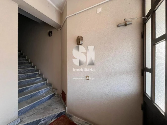 Apartamento T3 para Venda em Alijo Foto 30