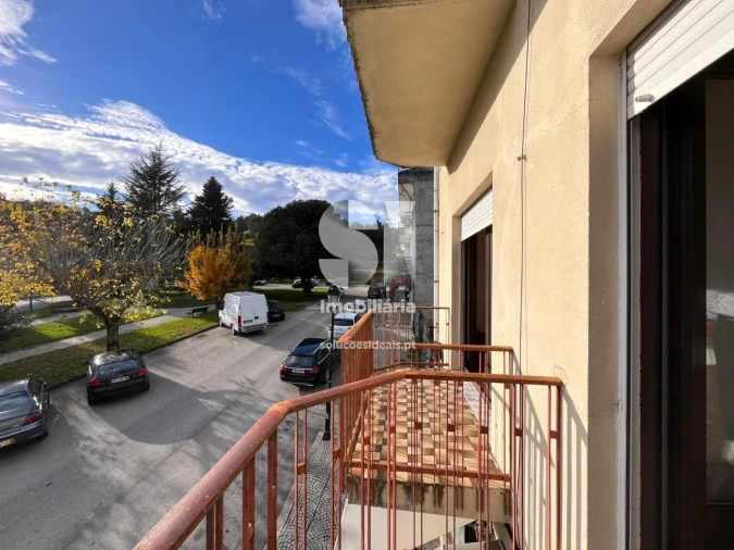 Apartamento T3 para Venda em Alijo Foto 32