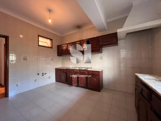 Apartamento T3 para Venda em Alijo Foto 14