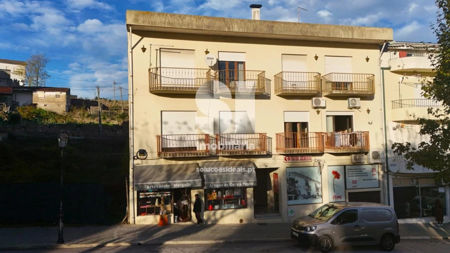 Apartamento T3 para Venda em Alijo Foto 3