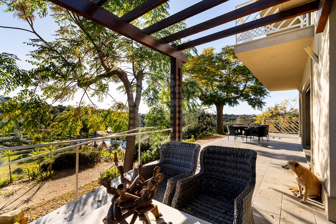 Moradia T5 para Venda em Guia Foto 16