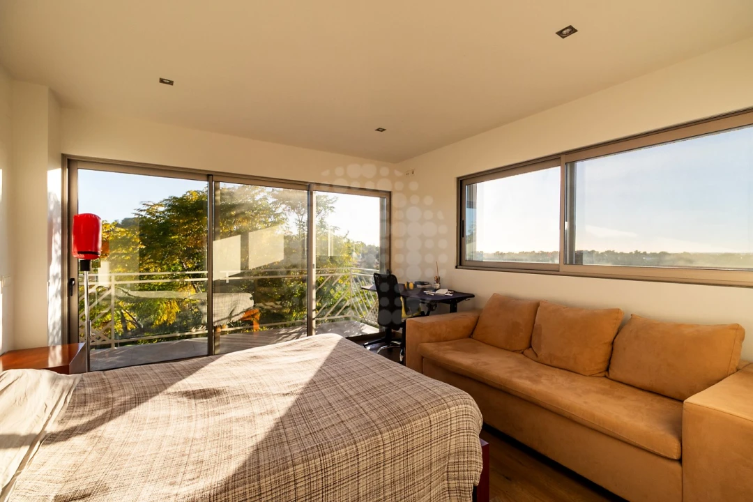 Moradia T5 para Venda em Guia Foto 31