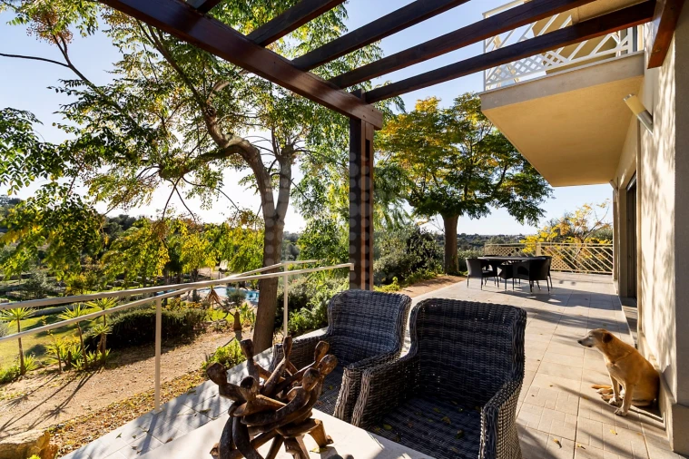 Moradia T5 para Venda em Guia Foto 16