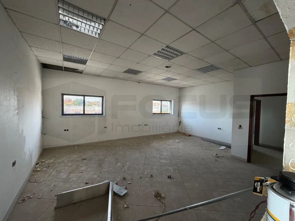 Armazém para Venda em Aradas Foto 6