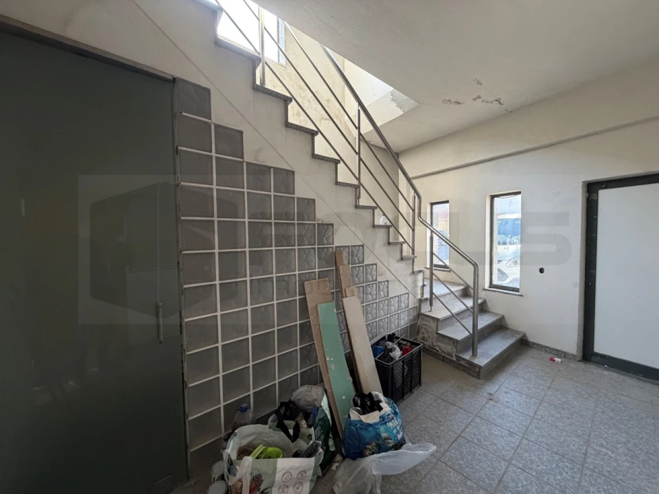 Armazém para Venda em Aradas Foto 8