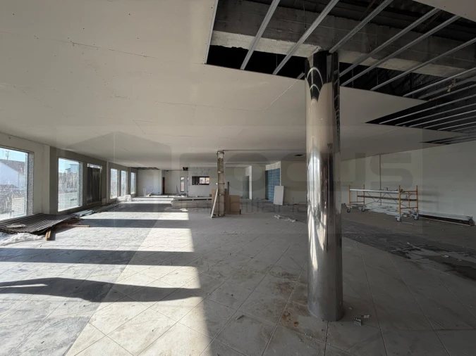 Armazém para Venda em Aradas Foto 2