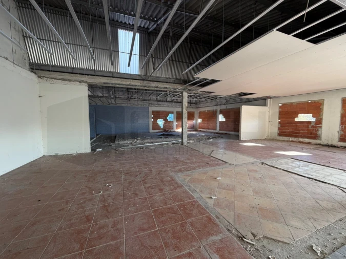 Armazém para Venda em Aradas Foto 5