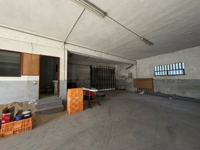 Armazém para Venda em Aradas Foto 11