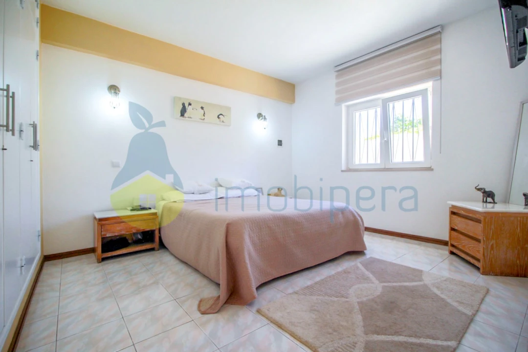 Moradia T3 para Venda em Albufeira e Olhos de Água Foto 6