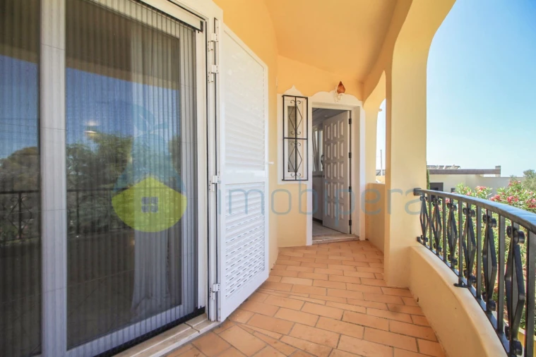 Moradia T3 para Venda em Albufeira e Olhos de Água Foto 24