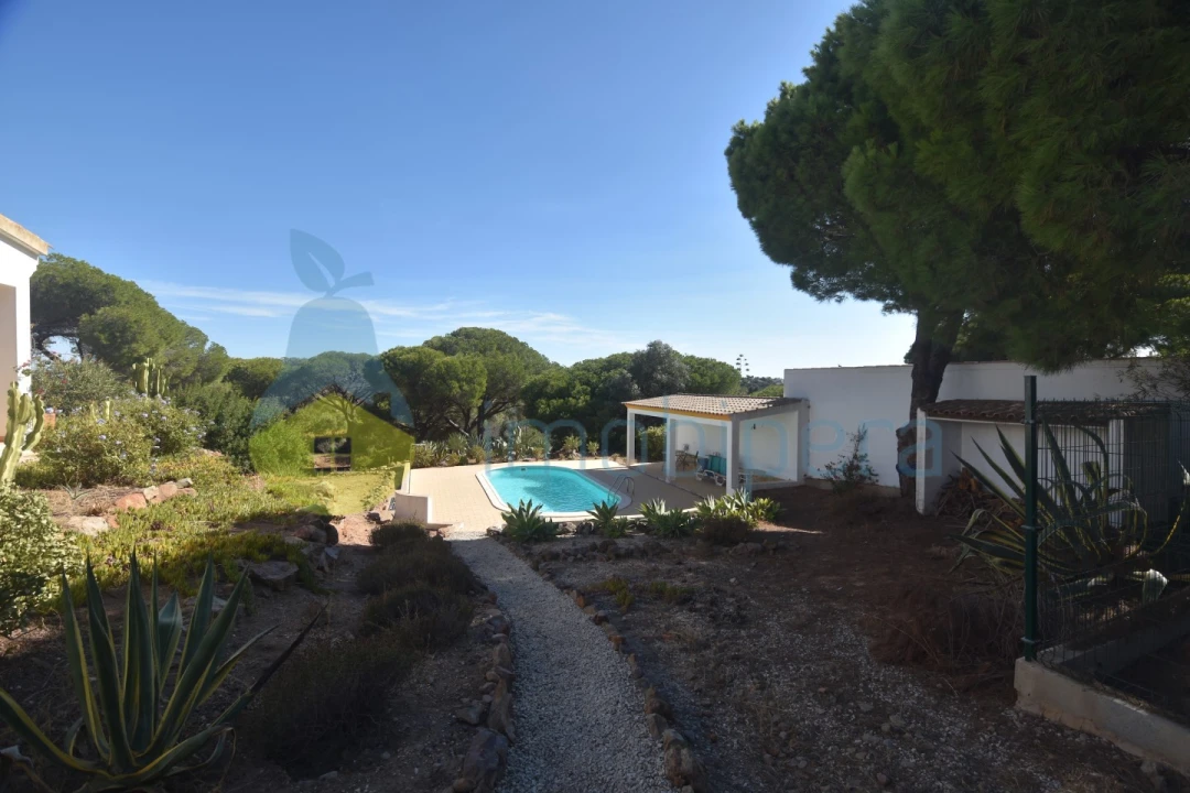 Moradia T3 para Venda em Lagoa e Carvoeiro Foto 22