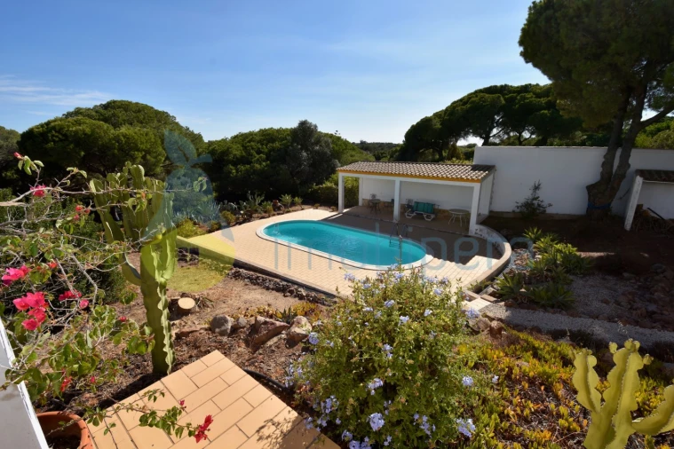 Moradia T3 para Venda em Lagoa e Carvoeiro Foto 5