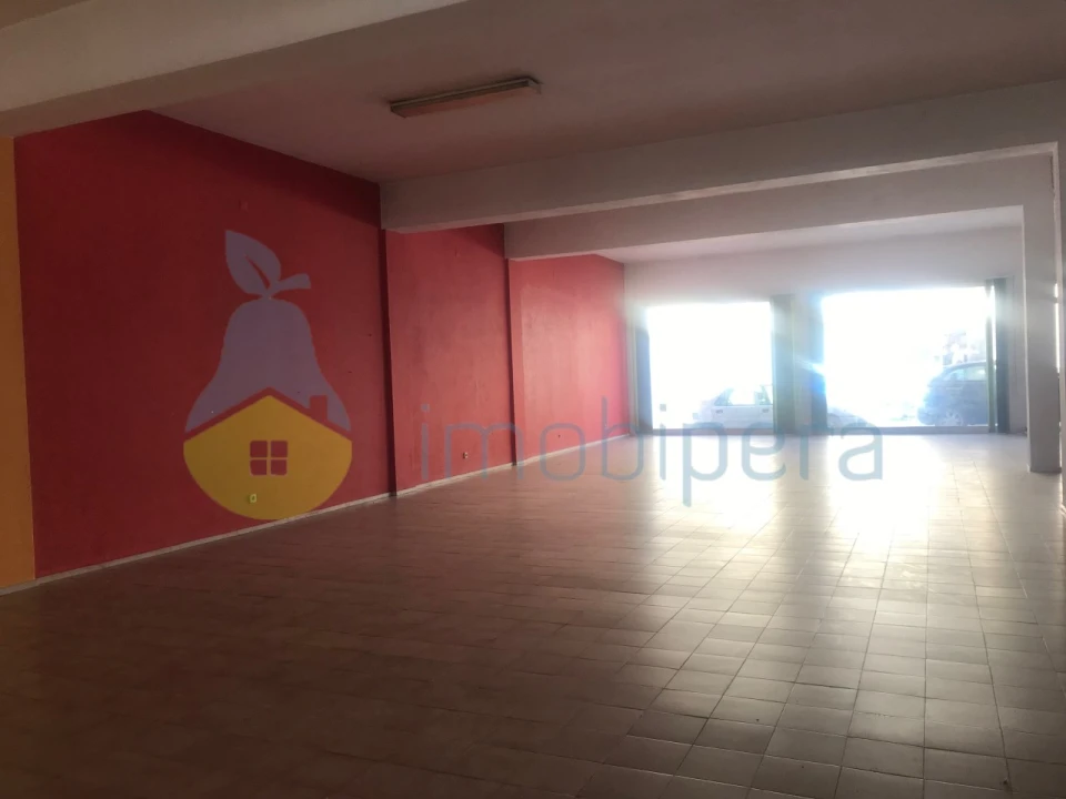 Moradia T3 para Venda em São Bartolomeu de Messines Foto 4