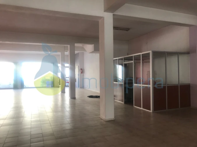 Moradia T3 para Venda em São Bartolomeu de Messines Foto 36