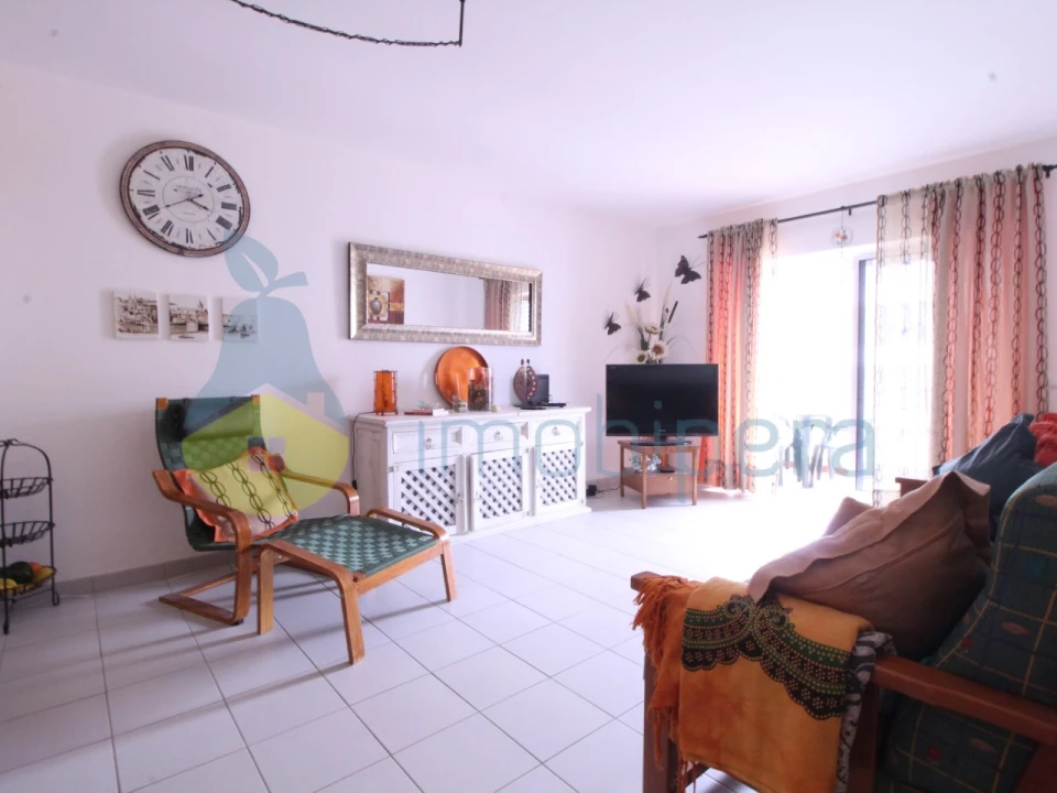 Apartamento T3 para Venda em Portimão Foto 1