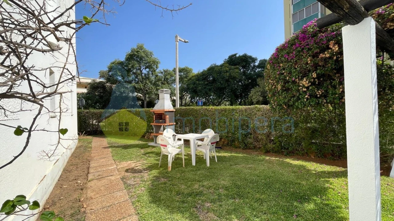 Apartamento T2 para Venda em Quarteira Foto 2