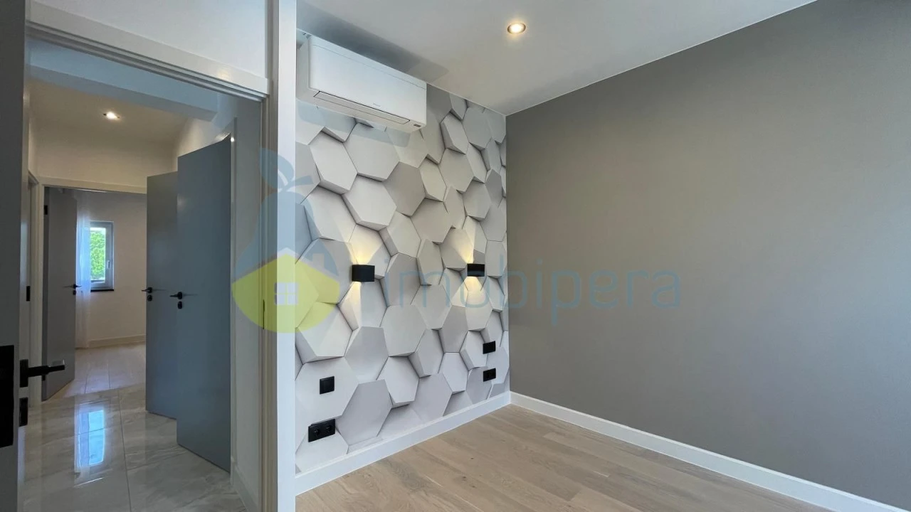 Apartamento T2 para Venda em Quarteira Foto 32