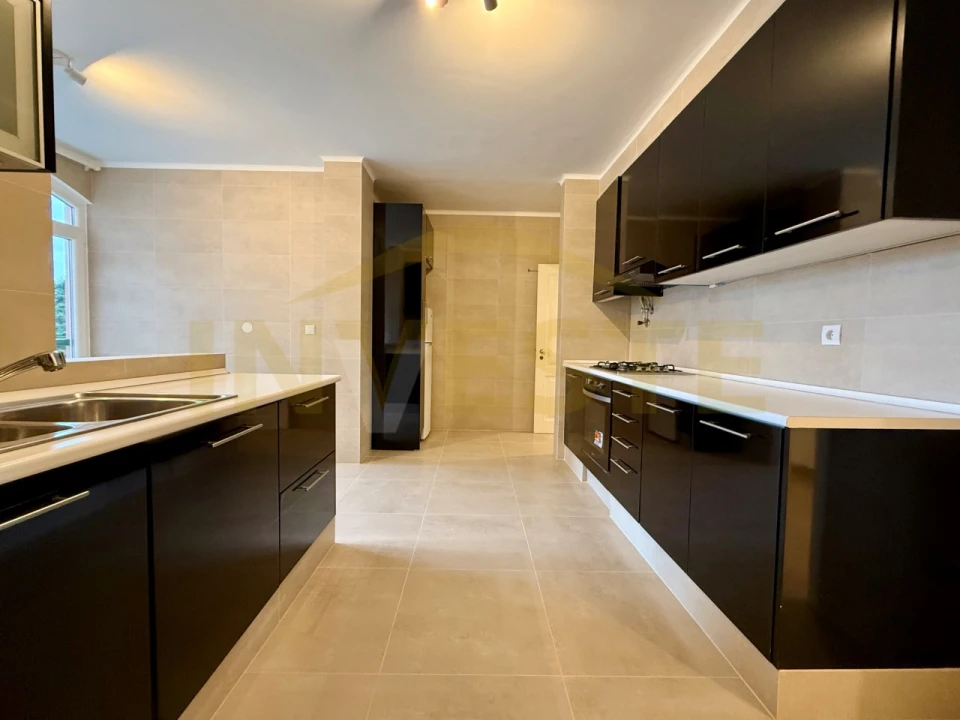 Apartamento T2 para Arrendamento em Cascais e Estoril Foto 13