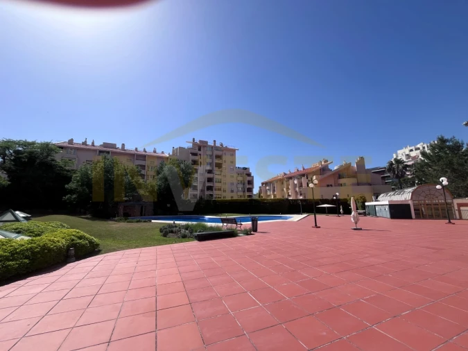 Apartamento T2 para Arrendamento em Cascais e Estoril Foto 4