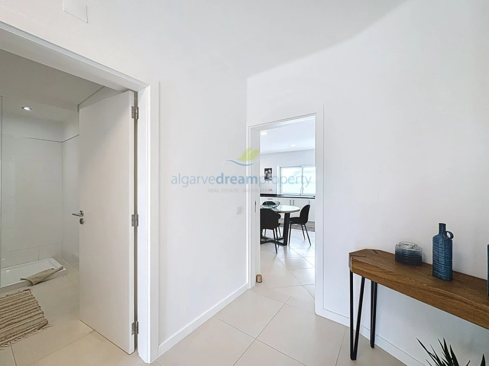 Moradia T4 para Venda em Albufeira e Olhos de Água Foto 24