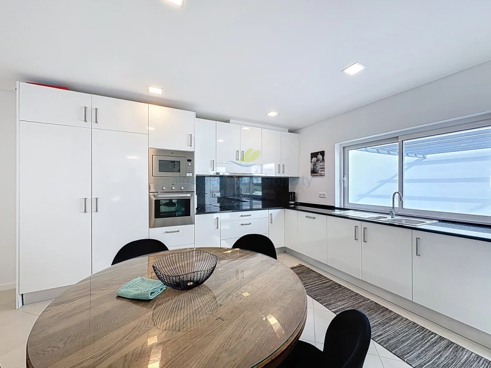 Moradia T4 para Venda em Albufeira e Olhos de Água Foto 20