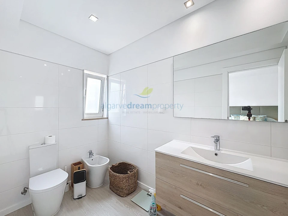 Moradia T4 para Venda em Albufeira e Olhos de Água Foto 35