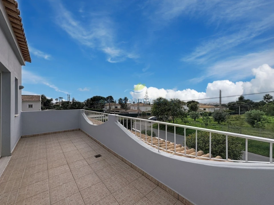 Moradia T4 para Venda em Albufeira e Olhos de Água Foto 43